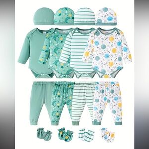 Baby Boy Bodysuit & Pants Set of 16 pieces in Green & White size 9-12 months New